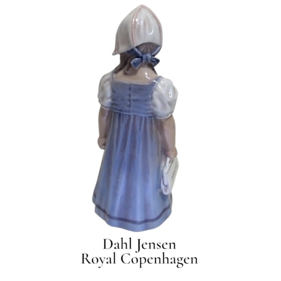 DAHL JENSEN COPENHAGEN DENMARK GIRL HANNE #1219 FIGURINE 8.25" - Picture 2 of 10